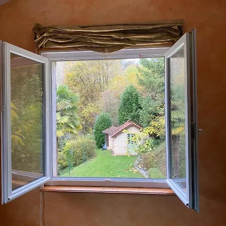 Maison Situee Au Val De Baubere, Petite Vallee A Cote Du Village De * 세익스